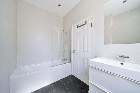 1 bedroom flat for sale, Fermoy Road, Westbourne Park