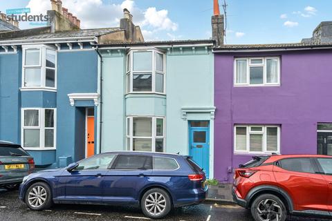 3 bedroom terraced house to rent, Coleman Street, East Sussex BN2