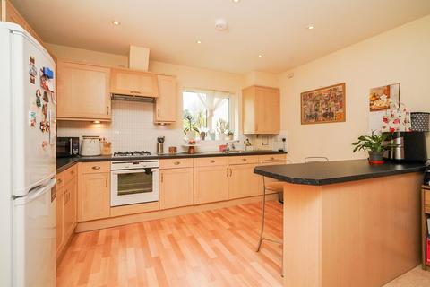 2 bedroom apartment for sale, Chelsea Road, Sheffield S11