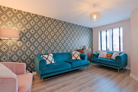 3 bedroom end of terrace house for sale, Strathaven Road, Stonehouse