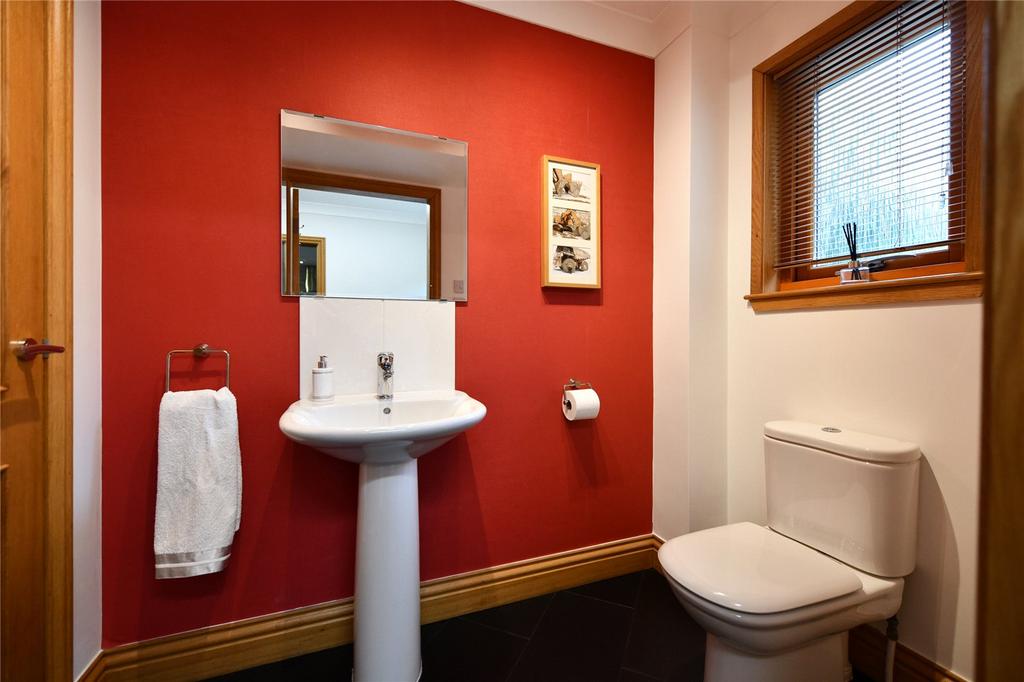 WC Cloakroom