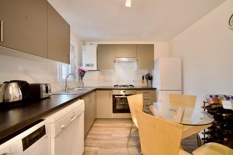 3 bedroom house for sale, Heton Gardens, Hendon, London NW4