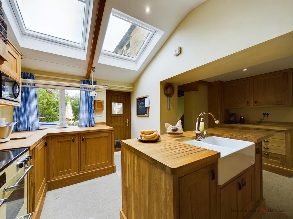 Kitchen/Breakfast area