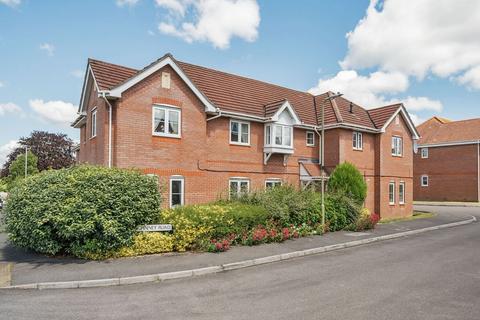 2 bedroom flat for sale, Spinney Road, Ludgershall, Andover, SP11 9FB