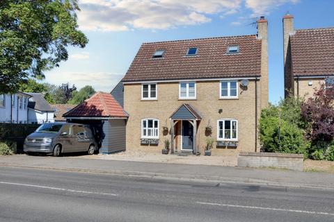 6 bedroom detached house for sale, Ness Road, Cambridge CB25