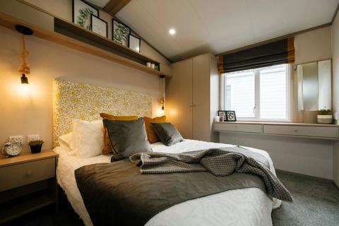 2 bedroom lodge for sale, Carnforth Lancashire