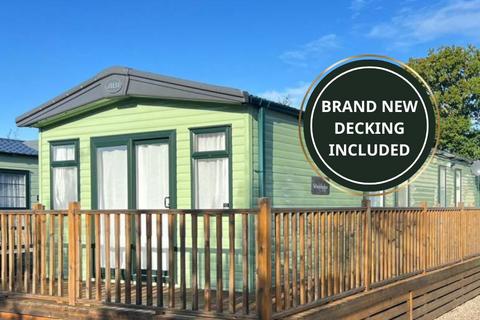 2 bedroom static caravan for sale, Carnforth Lancashire