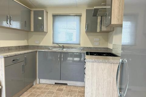 2 bedroom lodge for sale, Carnforth Lancashire