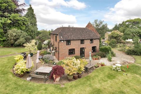 3 bedroom detached house for sale, 165 Wateringbury Road, East Malling, West Malling, Kent, ME19