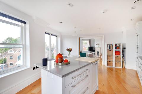 2 bedroom apartment for sale, The Pembroke, Sevenoaks, Kent, TN13