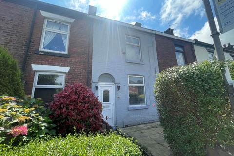 2 bedroom terraced house to rent, Bolton Road, Radcliffe