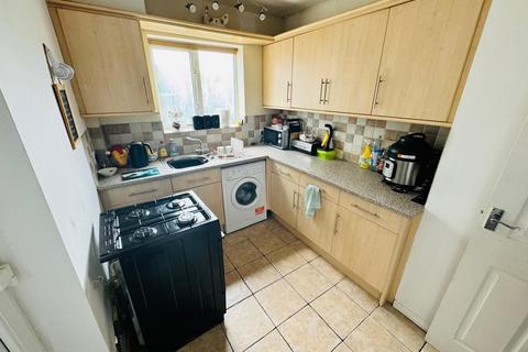 2 bedroom terraced house for sale, Shepherd Drive, Willenhall