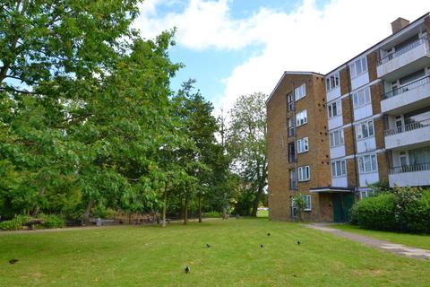 2 bedroom apartment for sale, Casterbridge Road, London SE3