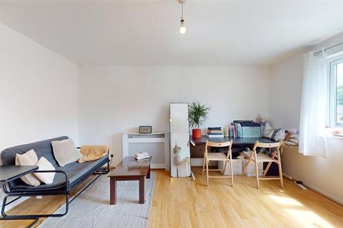 2 bedroom apartment for sale, Donne House, 4 Samuel Close, London, SE14