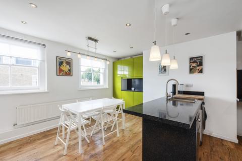 93b Stoke Newington Church Street, London, N16 0AS