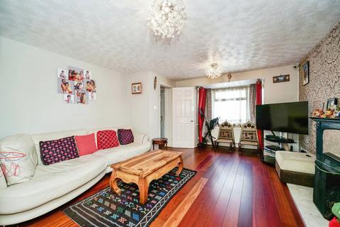 4 bedroom property for sale, Southwold Spur, Slough SL3