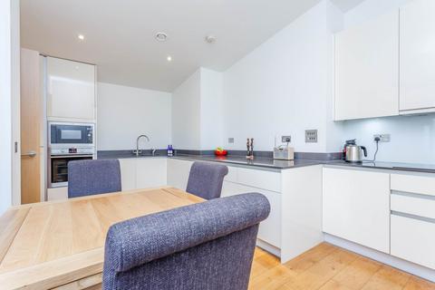 2 bedroom apartment for sale, Arbor House, Narrowboat Avenue, Brentford Lock West