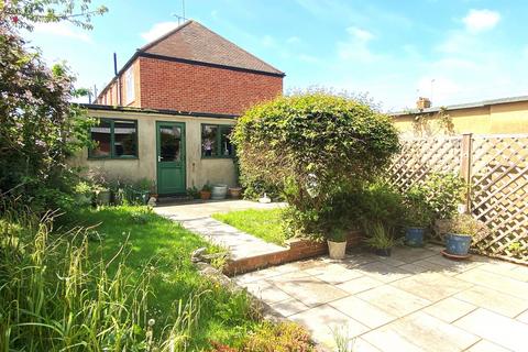 3 bedroom semi-detached house for sale, St Georges Road, Bexhill-on-Sea, TN40