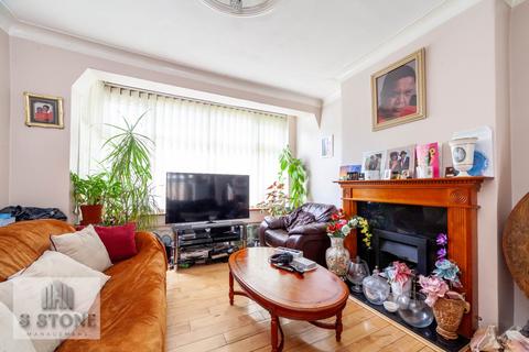 3 bedroom house for sale, Queenswood Avenue, Thornton Heath