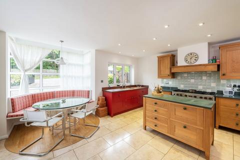 3 bedroom detached house for sale, Alma Road, Reigate, RH2