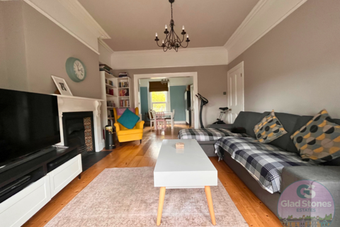 2 Devon Terrace, Plymouth, PL3 4JD