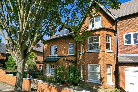 1 bedroom apartment for sale, Strafford Road, Twickenham, TW1