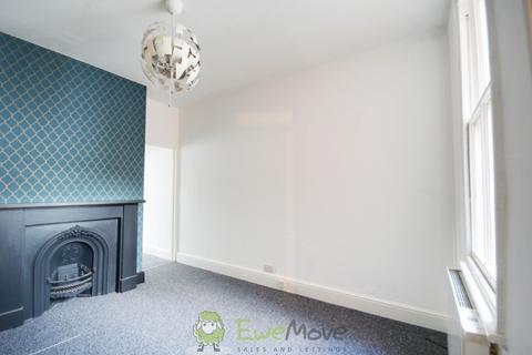 2 bedroom flat to rent, Albion Street, Gloucester, GL1 1