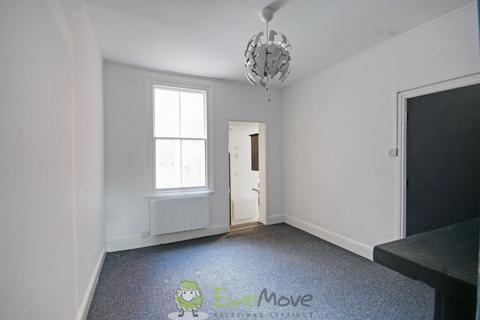 2 bedroom flat to rent, Albion Street, Gloucester, GL1 1