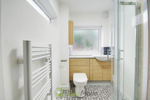 2 bedroom flat to rent, Albion Street, Gloucester, GL1 1