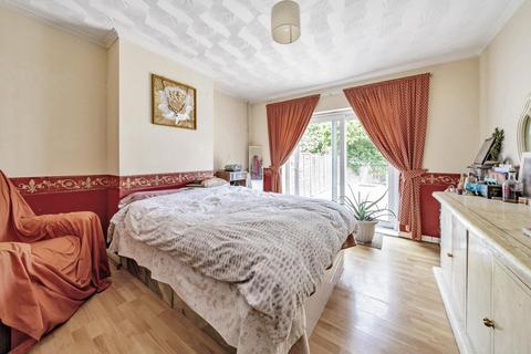 134 Bridle Road, Croydon, CR0 8HJ