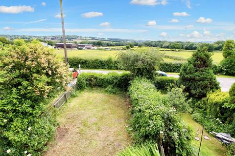 3 bedroom semi-detached house to rent, Cotsdale Road, Wolverhampton