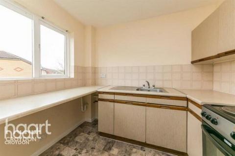 4 Hardcastle Close, Croydon, CR0 6XQ