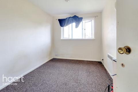 4 Hardcastle Close, Croydon, CR0 6XQ