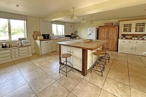 The Long Barn Blackheath Court, Powderham, Exeter, EX6 8SH