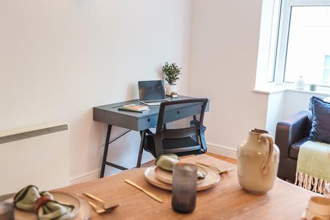 2 bedroom flat to rent, Apt 6, Woodhouse Plaza, 10 Woodhouse Square LS3