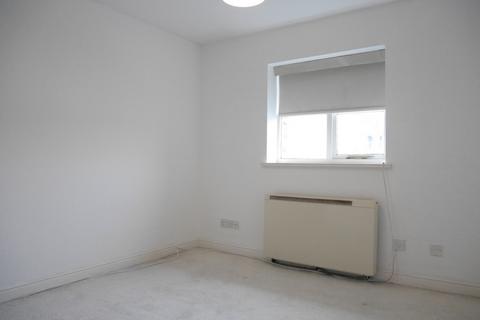 2 bedroom flat to rent, Beckside Court, Ulverston, Cumbria, LA12 7EA