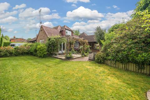 Cranbrook Bridge Road, Cranleigh, GU6 7HH