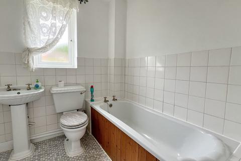 21 Wiltshire Way, Westbury, BA13 3XD