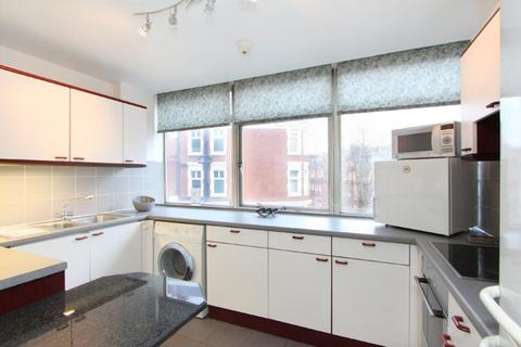 2 bedroom apartment to rent, Sloane Square House, 1 Holbein Place