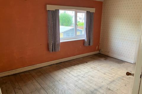 107 Broadgate Walk, Horsforth, Leeds, LS18 4EZ
