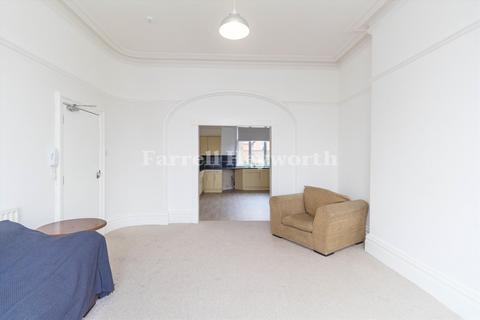 2 bedroom flat for sale, St. Davids Road North, Lytham St. Annes FY8