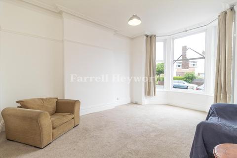 2 bedroom flat for sale, St. Davids Road North, Lytham St. Annes FY8