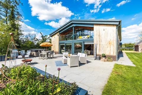 5 bedroom barn conversion for sale, Attleborough