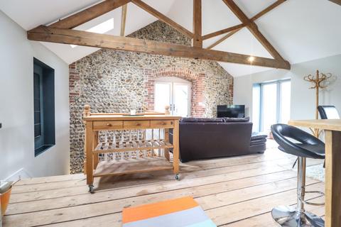 2 bedroom barn conversion for sale, Fakenham