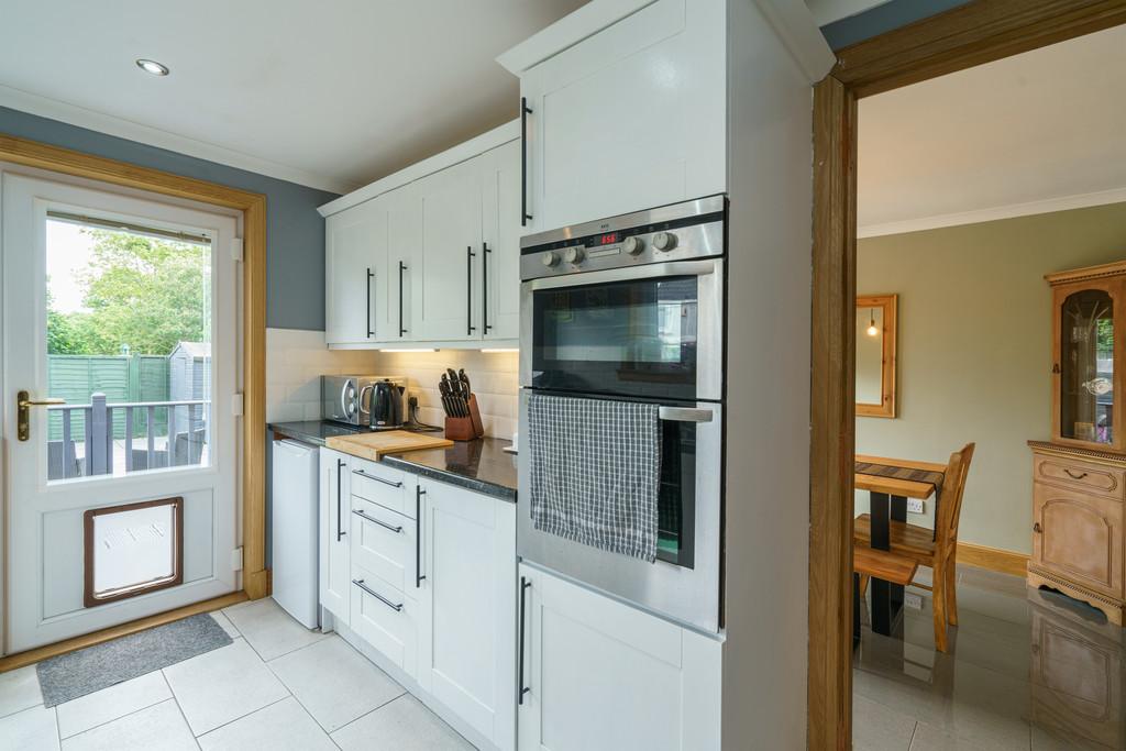 21. Kitchen angle 2
