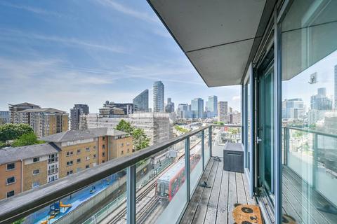 2 bedroom flat to rent, Proton Tower, Docklands, London, E14
