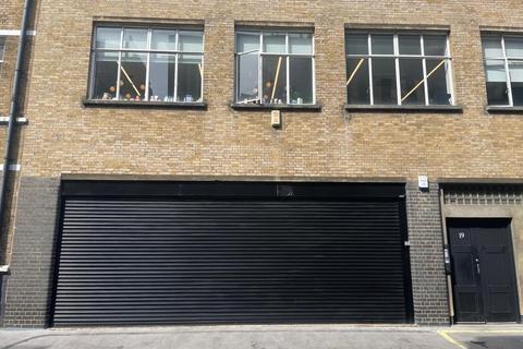 Parking to rent, Private 6 - space Garage, Fitzrovia, W1