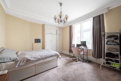 3 bedroom flat to rent, Marylebone Road, Marylebone, London, NW1