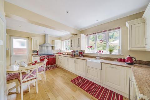 61 Hartley Down, Purley, CR8 4EF