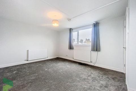 Studio to rent, Sudell Road, Darwen